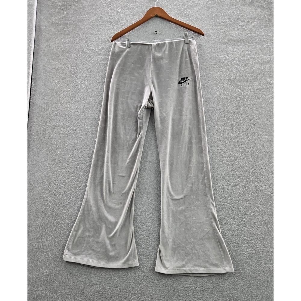 Nike Air Women Activewear Pants L Gray Sweats Velour Flared Swoosh Allover READ